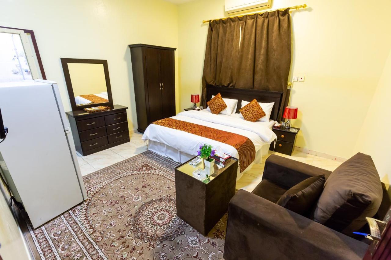 Al Eairy Furnished Apartments - Al Bahah 4 Exterior foto